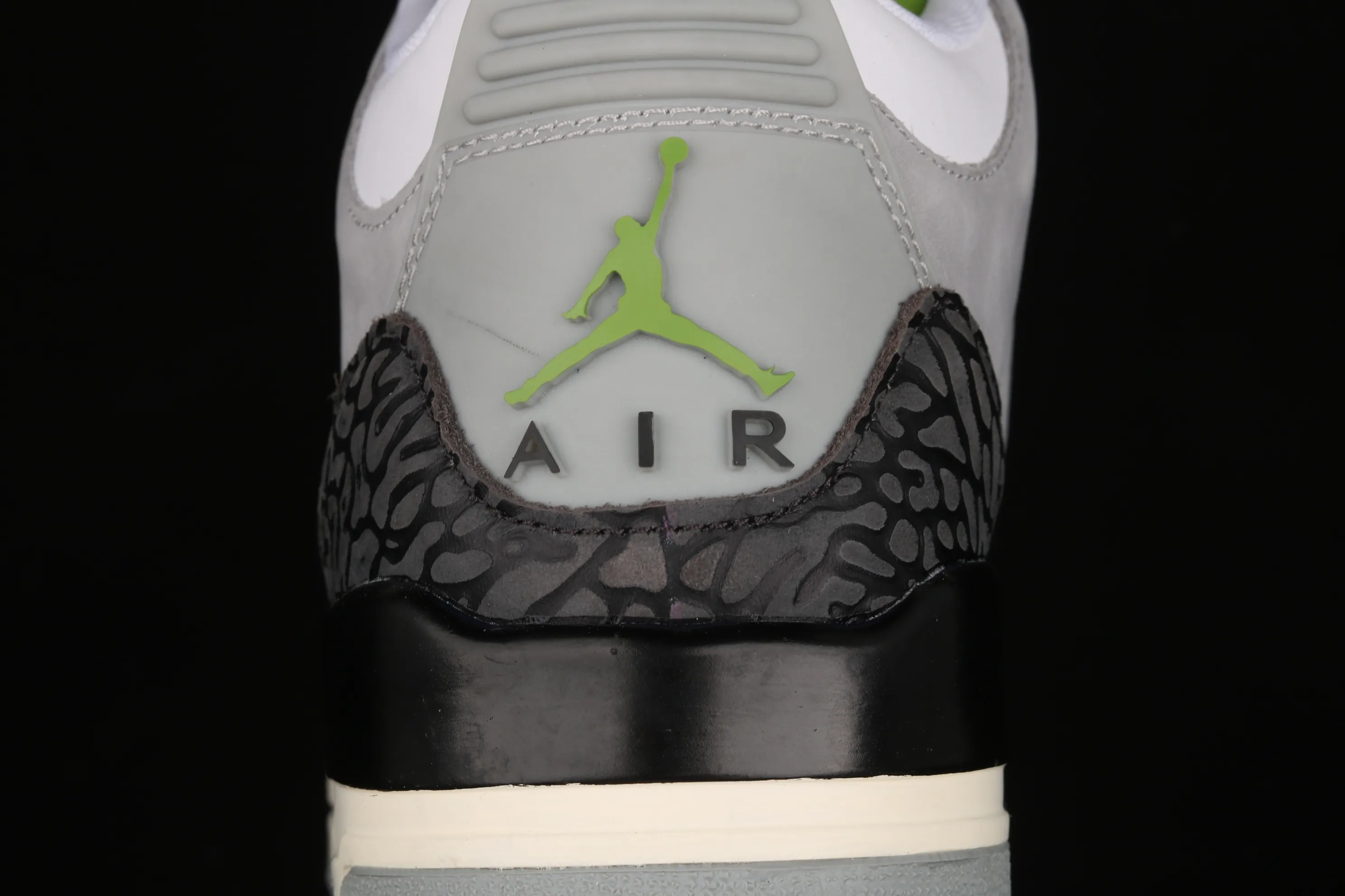 All categories Air Jordan Jordan series basketball shoes Air Jordan 3 #ZG version Air Jordan 3 Retro "Chlorophyll" AJ3 Joe 3 Chlorophyll Gray Green Manuscript 136064-006